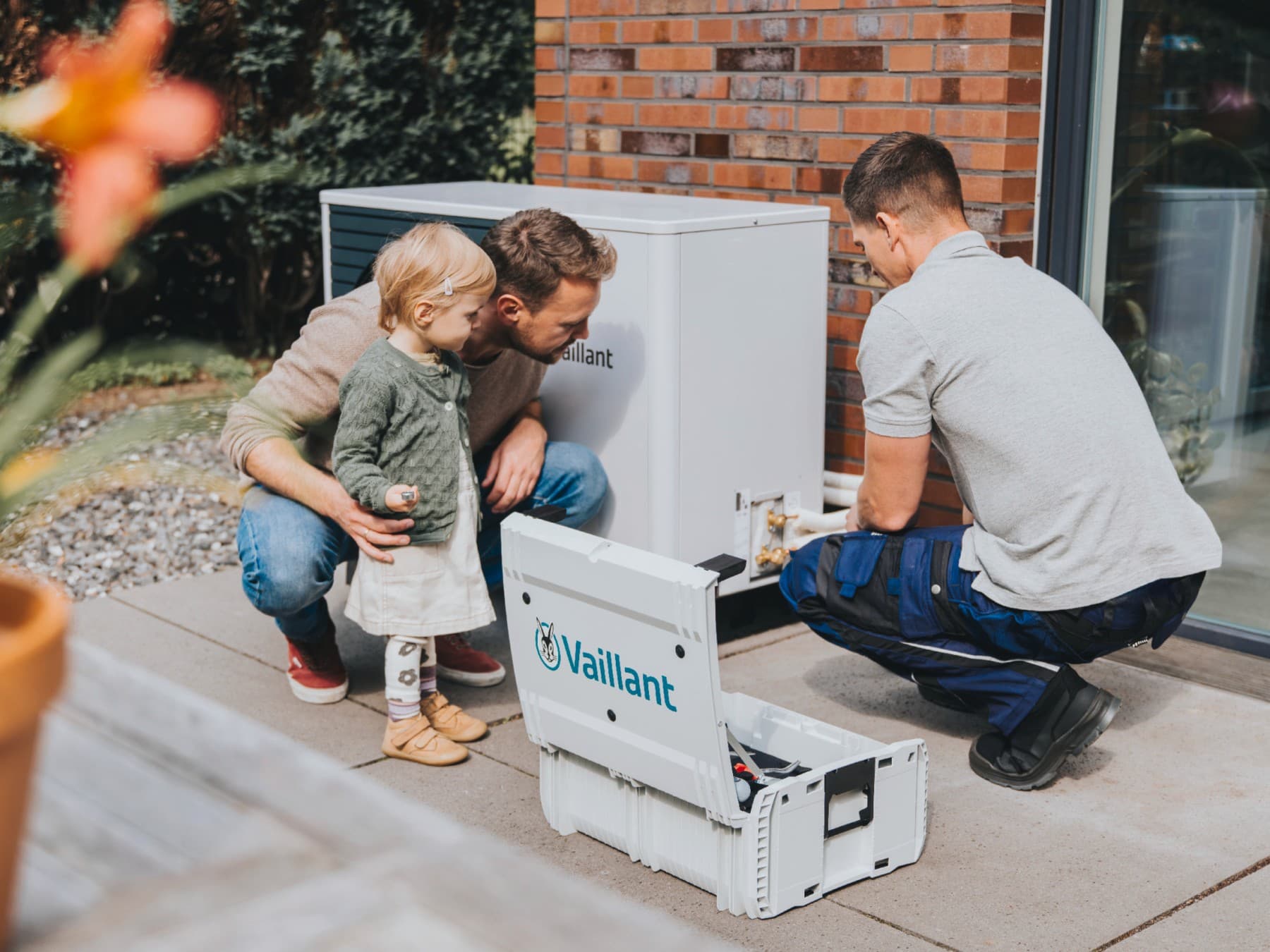 Топлинска пумпа се поправа