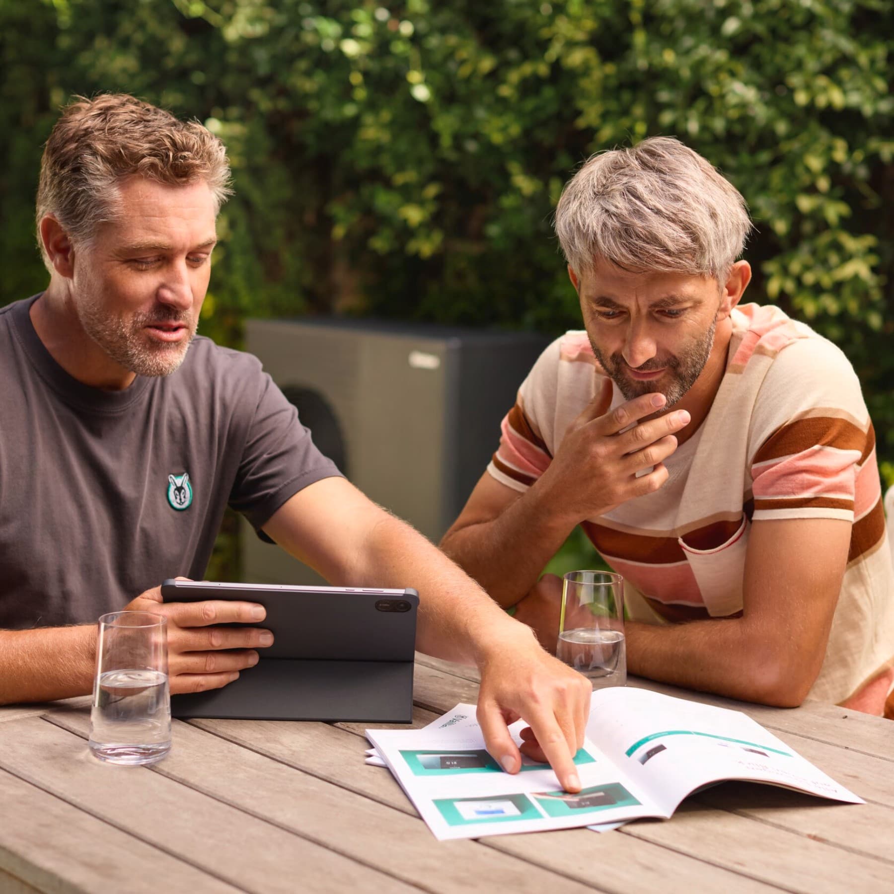 Инсталатер и клиент на консултација