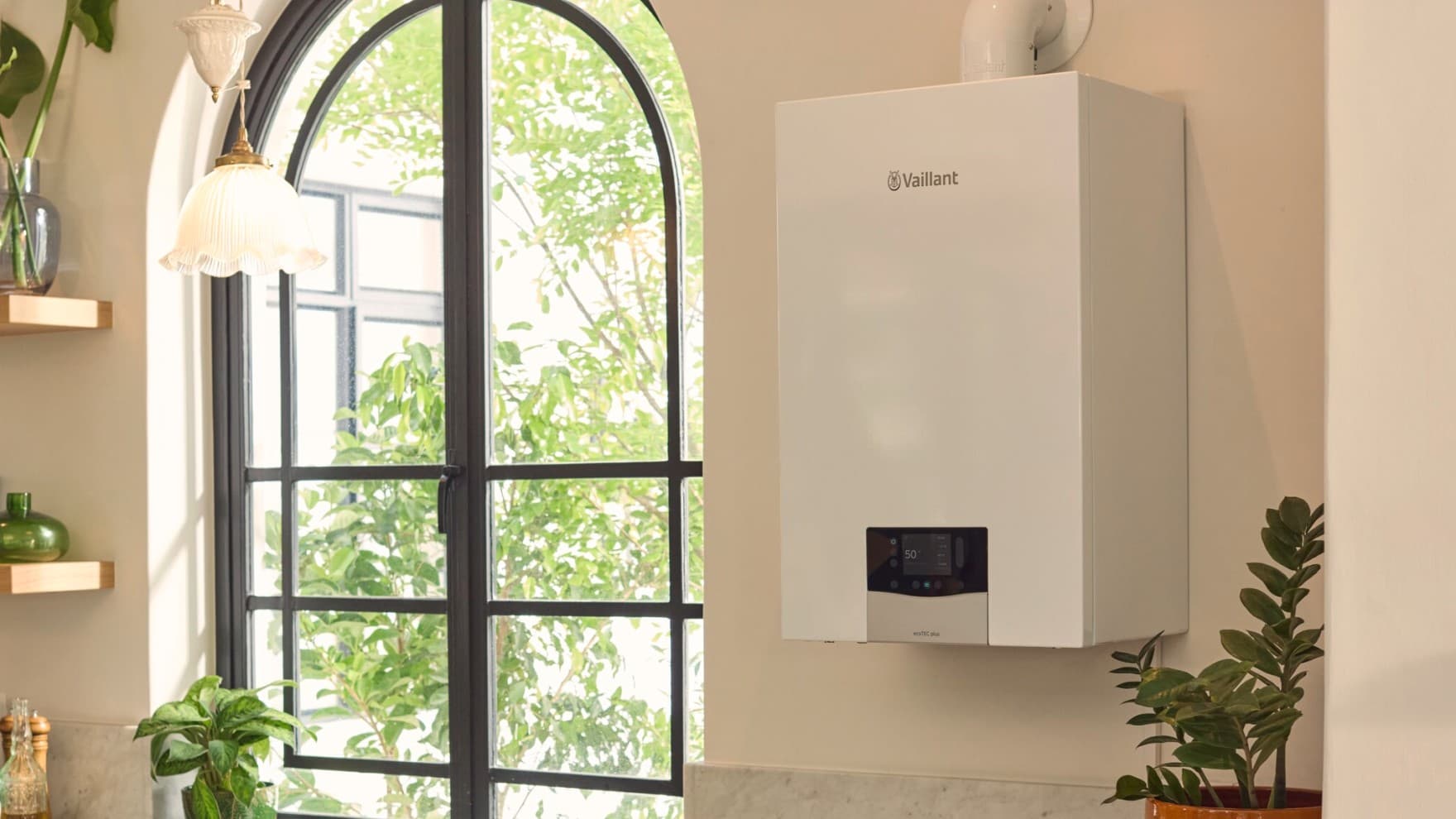 ѕиден ecoTEC plus гасен кондензациски котел во кујна